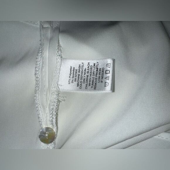 Susan Graver‎ Women’s Crossover Hem Roll Tab Sleeve Petite Tunic Top Size 10P - Picture 10 of 10